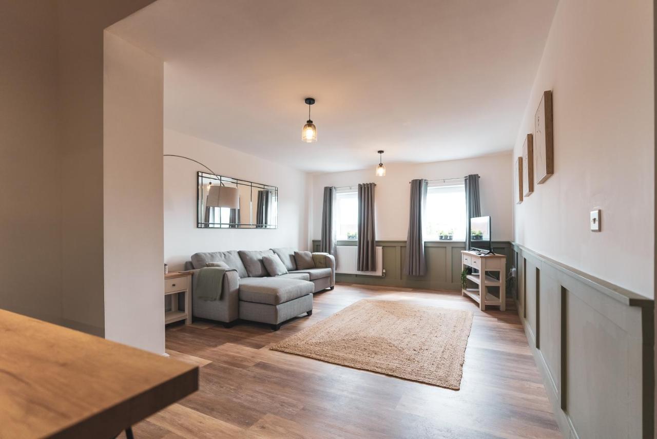 The Old Band Apartment