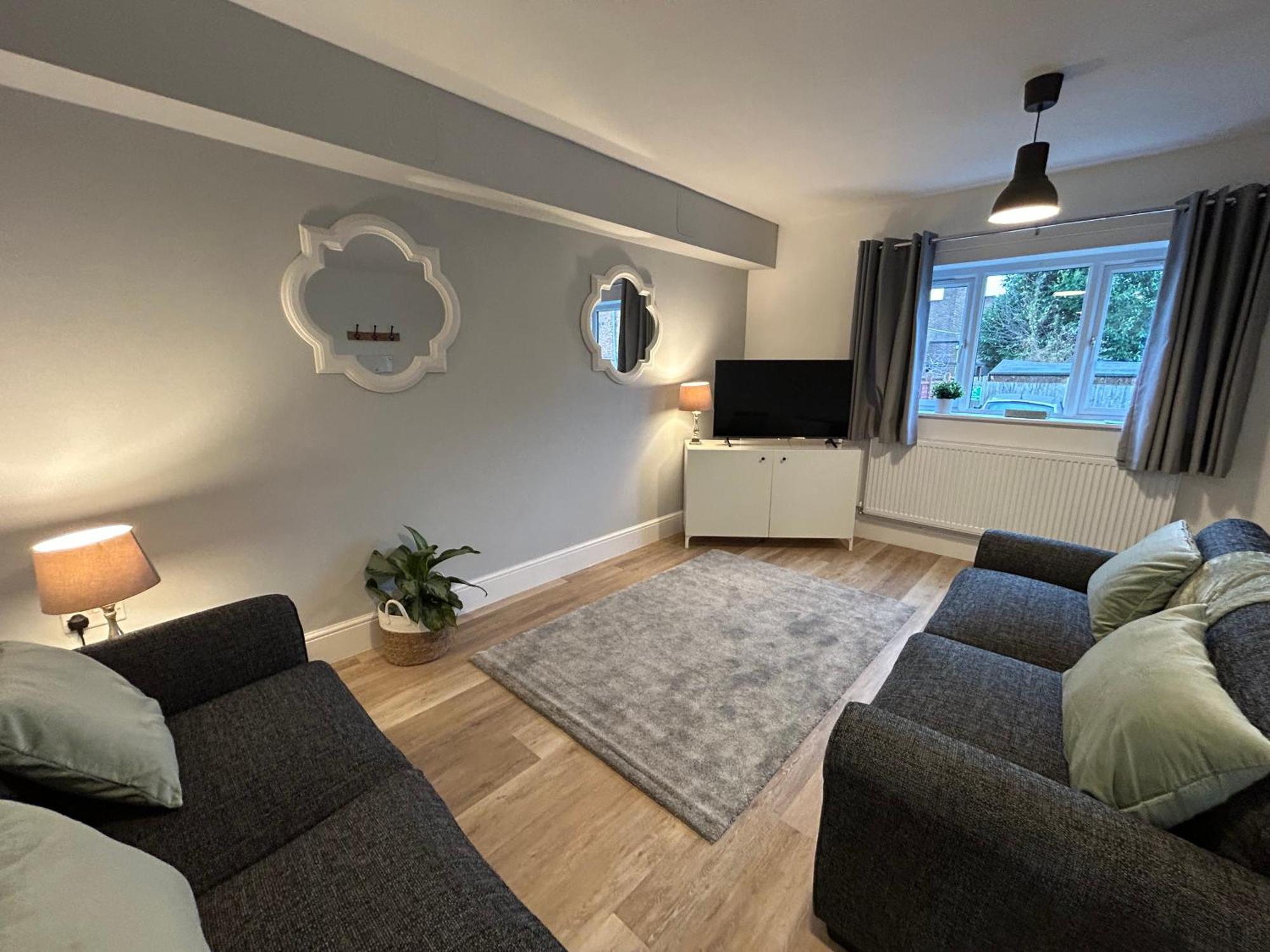 The Old Band Apartment *